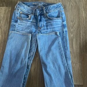 American eagle size 4 straight leg jeans